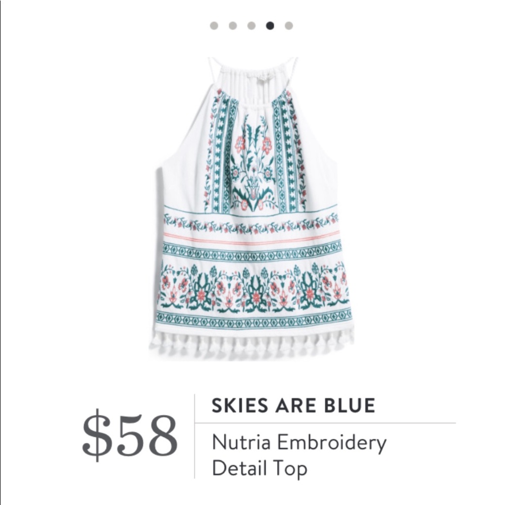 Skies are Blue Nutria embroider tassels top S.